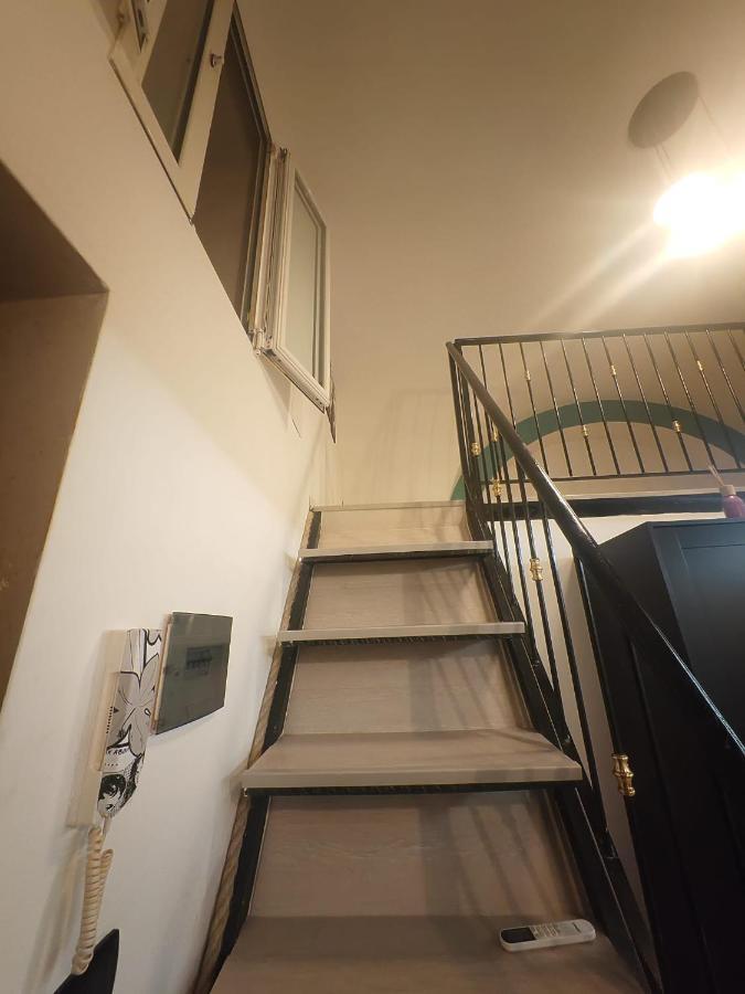 Mini Loft In Centro Apartment บารี ภายนอก รูปภาพ