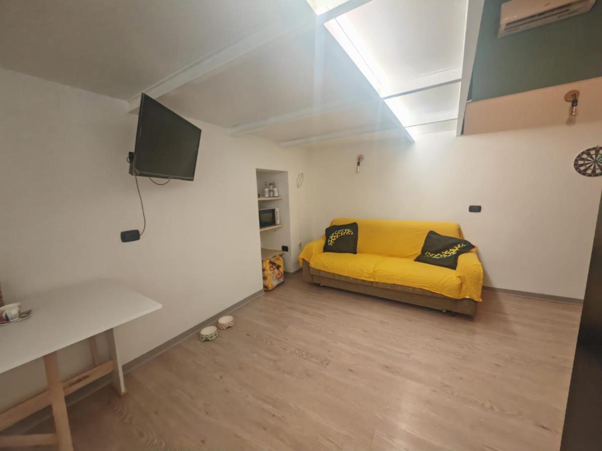 Mini Loft In Centro Apartment บารี ภายนอก รูปภาพ