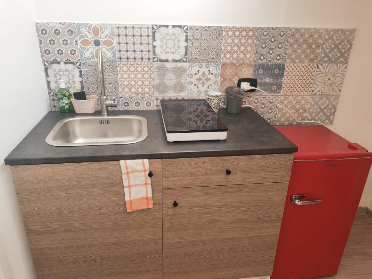 Mini Loft In Centro Apartment บารี ภายนอก รูปภาพ
